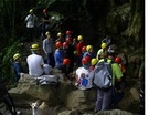 Acesso a caverna Alambari de Baixo.