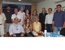 Presidente FESB Eng. Adilson, Tércio, Dr. Fernando, Prof. José Leandro, Carolina , Prof. Silvia, Dr. José Conti, Eng. Alexandre, Prof. Eduardo. Sentados: Dir. Adm. FESB Claudemir, Mayara e Vice-presidente Clarice